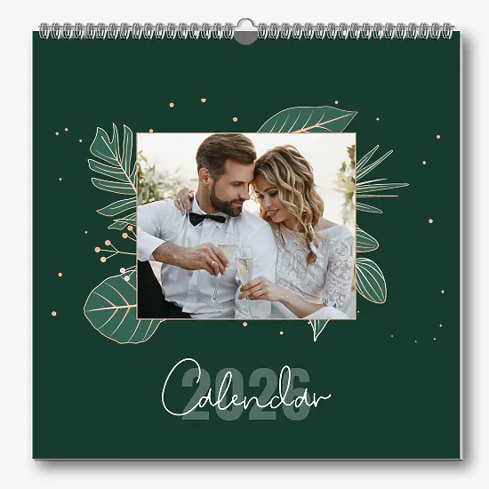 Шаблон календаря со свадебными фото