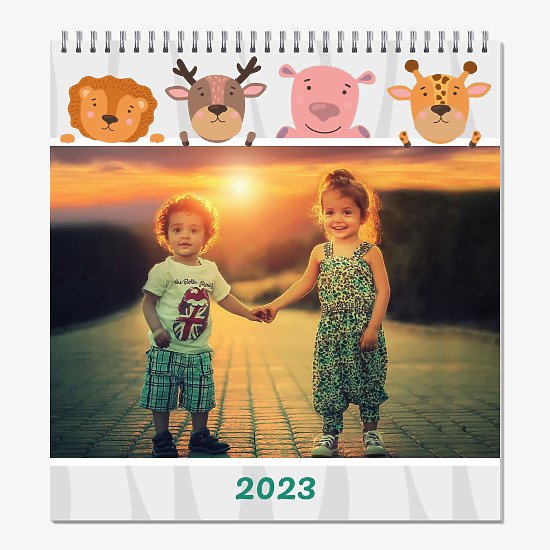 Kalendoriaus šablonas su vaikais
